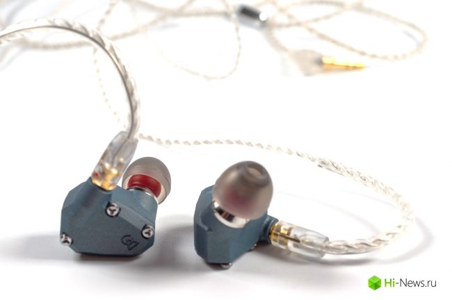 Алюминиевый Hi-Fi слиток: COWON PLENUE J