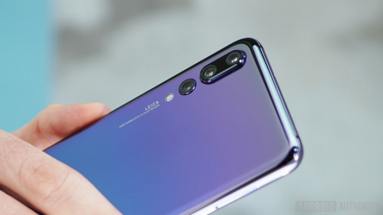 Лучший камерофон года Huawei P20 Pro выйдет в двух новых градиентных цветах