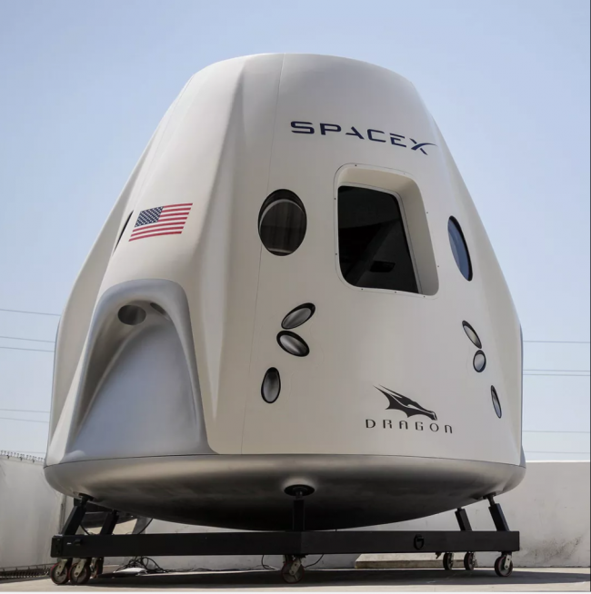 Как SpaceX тренирует астронавтов NASA для полета на капсуле Dragon