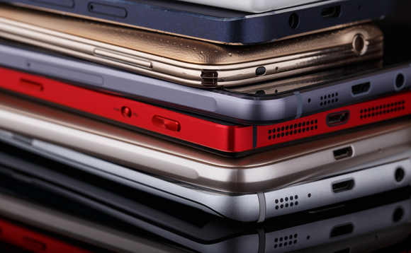 Samsung продолжает терять свою долю на рынке смартфонов, а Huawei уверенно метит в лидеры
