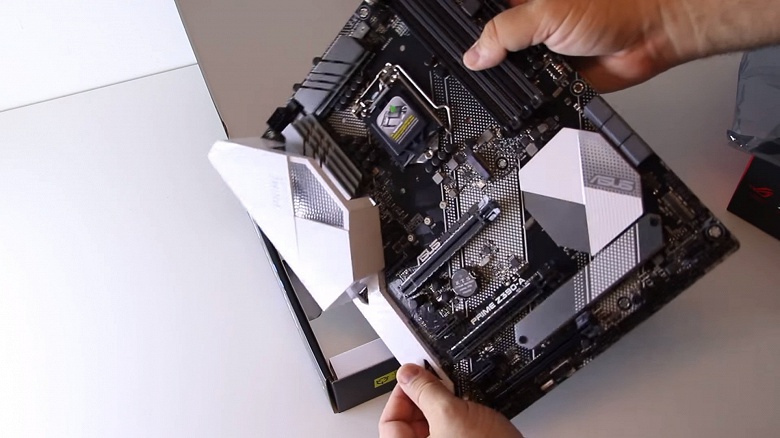 В Сети засветились материнские платы Asus ROG Strix Z390-I и Prime Z390-A