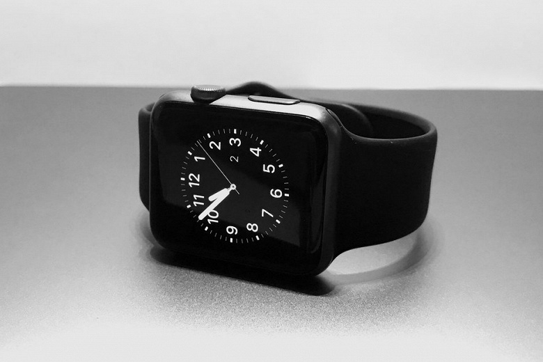 Смарт-часы Apple Watch могут получить «всегда включенный» экран