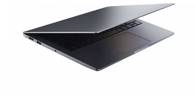 Ноутбуки Xiaomi начали официально продаваться в России