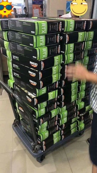 Нереференсные видеокарты Nvidia RTX 2080 Ti, RTX 2080 и RTX 2070 уже поступают на склады