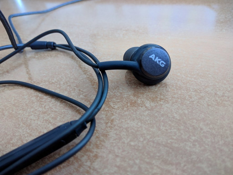 Наушники OEM Samsung AKG S8 за $1