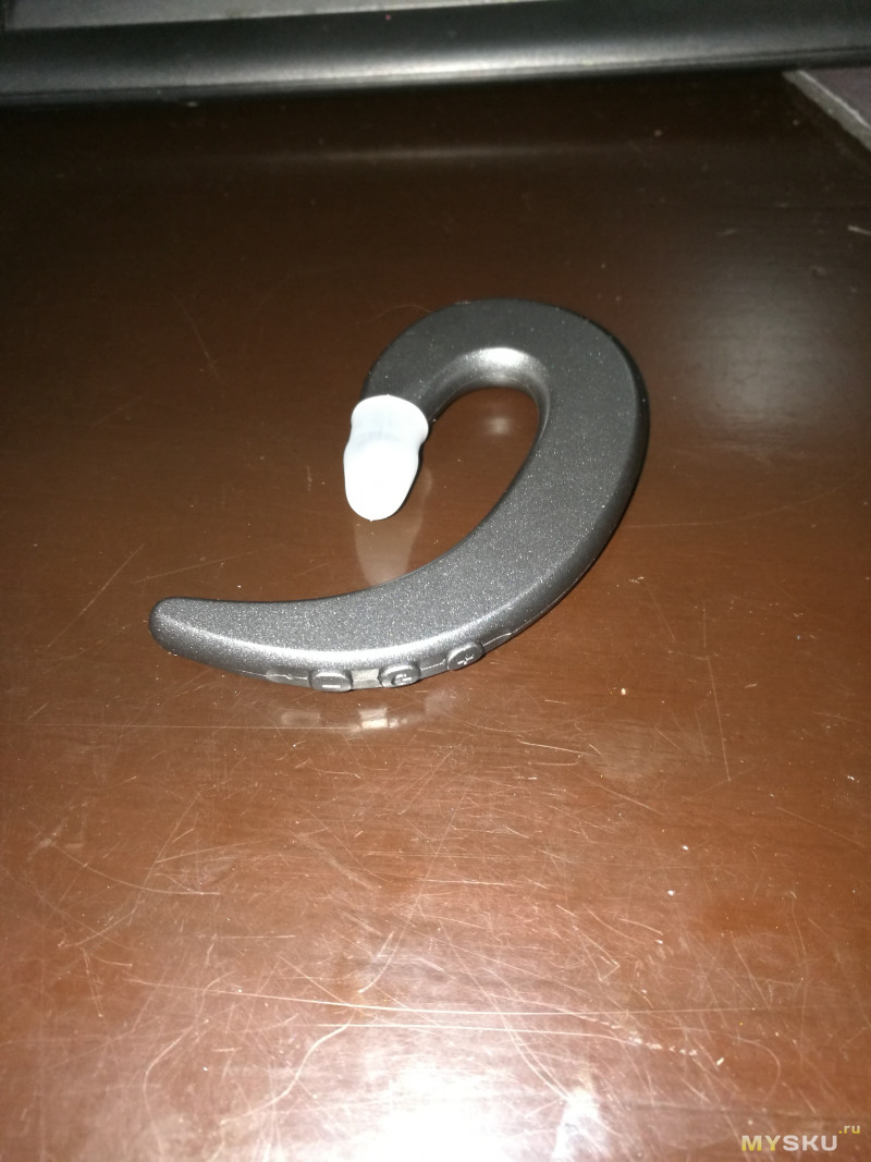 Bluetooth гарнитура костной(нет) проводимости.