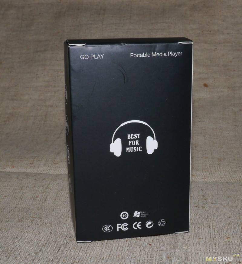 C20 - MP3-плеер c Bluetooth модулем, микрофоном и 8GB памяти.