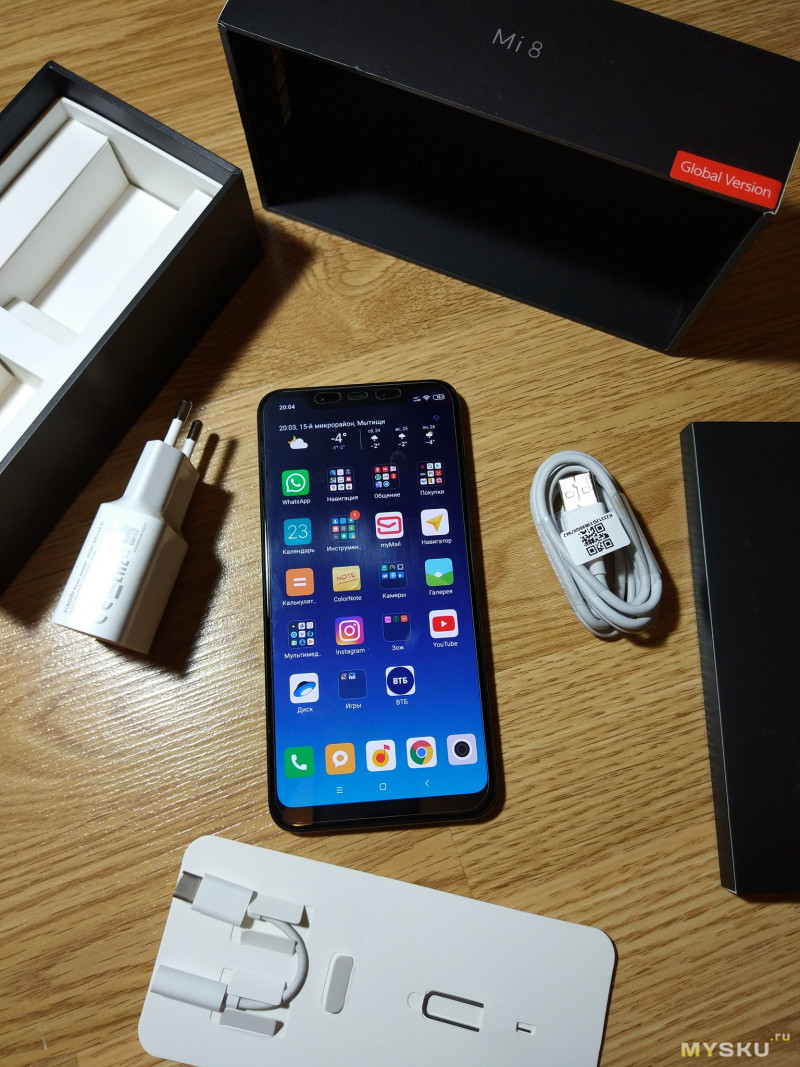 Смартфон Xiaomi MI8, достойная замена предыдущим MI флагманам, но без "Вау" эффекта