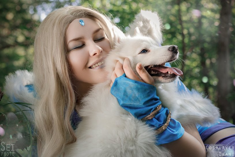 Замечательный косплей Crystal Maiden