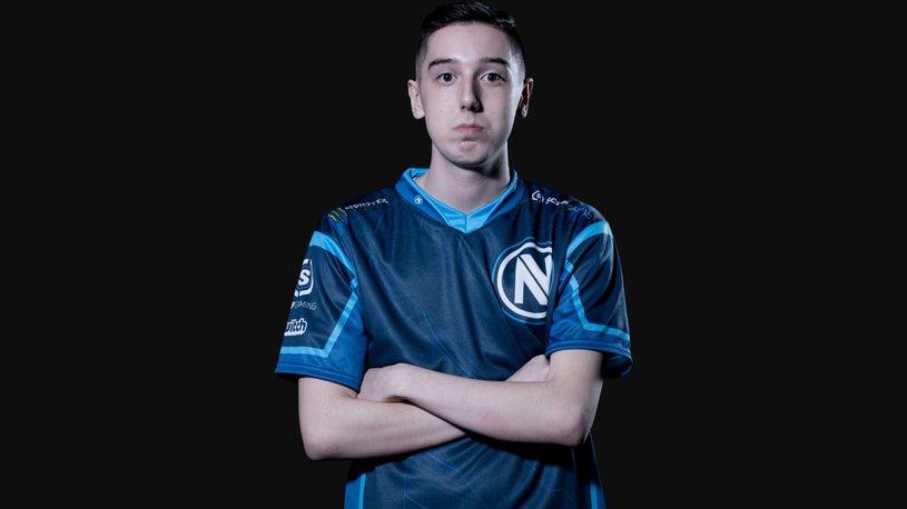 Профессиональный игрок FIFA 19 лишился работы из-за шутки о трагедии Хиллсборо