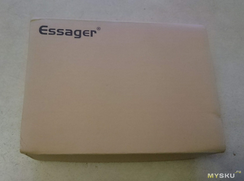 Трёхпортовое ЗУ от Essager. QC3.0 - 30W