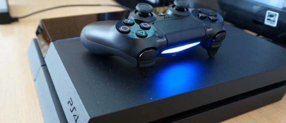 Для PS4 вышло обновление ПО 6.20, которое вновь ничего не добавляет