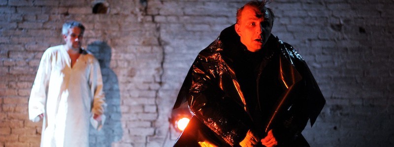 Рецензия на спектакль «Шинель Гоголя». Предпремьера в театр «ЦЕХЪ». «Питер кромешный»