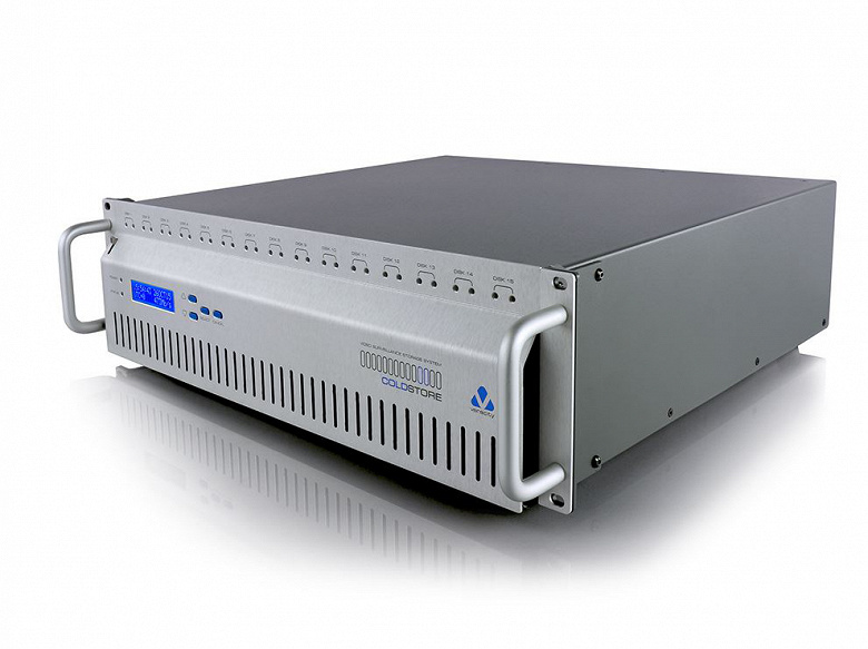 Veracity скоро покажет хранилище ColdStore Colossus с 45 отсеками для накопителей общим объемом 630 ТБ