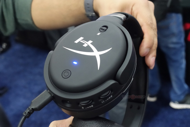 Гарнитура HyperX Cloud Orbit S отслеживает положение головы