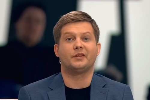 Поклонники Бориса Корчевникова обеспокоены стремительным набором веса телеведущего