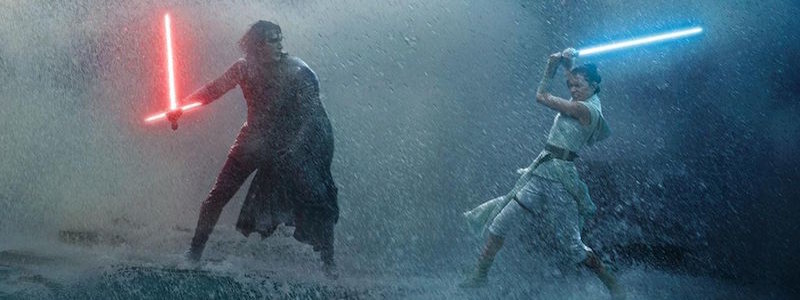 Режиссер раскрыл спойлеры «Звездных войн 9» при всех в кафе