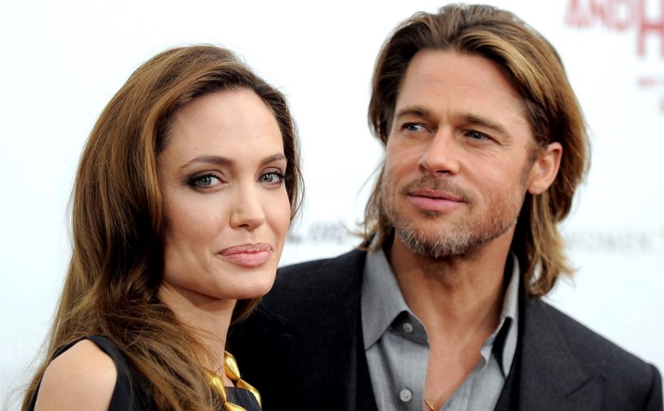 "Она счастлива": Близкие Анджелины Джоли рассказали о её личной жизни после развода с Брэдом Питтом