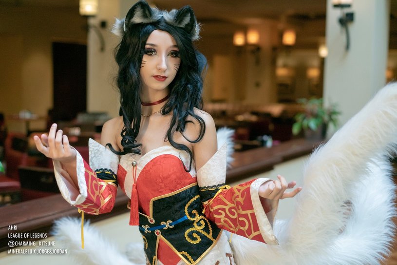 Косплей Элли, Трейсер, Ари и других персонажей на аниме-шоу Delta H