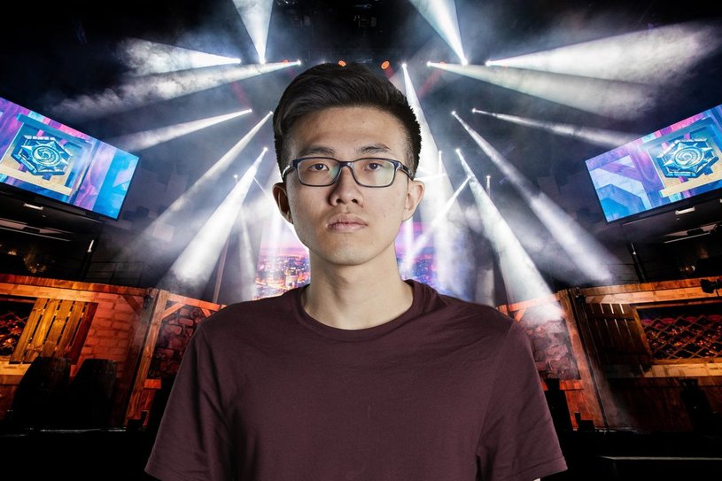 Blizzard забанила про-игрока в Hearthstone за призывы к освобождению Гонконга