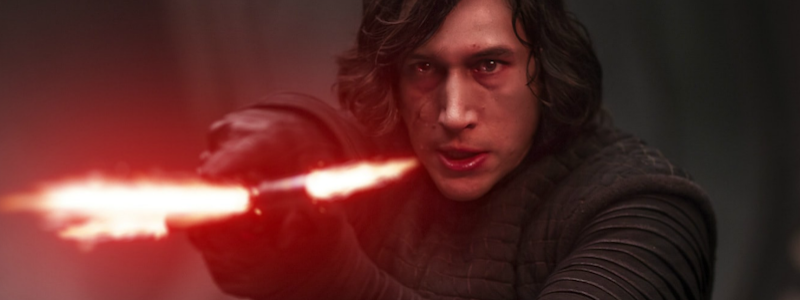 Объяснено, почему Кайло Рен вернул маску в «Звездных войнах 9»