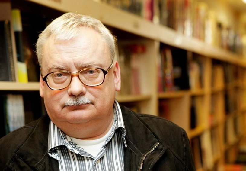 Сапковский прокомментировал отклонения от сюжета книг в сериале по «Ведьмаку»