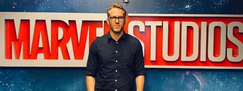 Этот логотип «Дэдпула 3» пародирует «Человека-паука» от Marvel