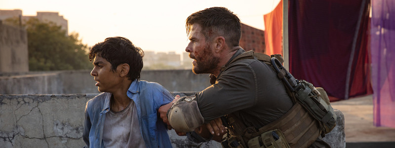 Объяснение шокирующей концовки «Тайлер Рейк: Операция по спасению»