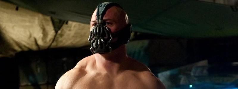 «Харли Квинн» снова забавно высмеивает Бэйна Тома Харди