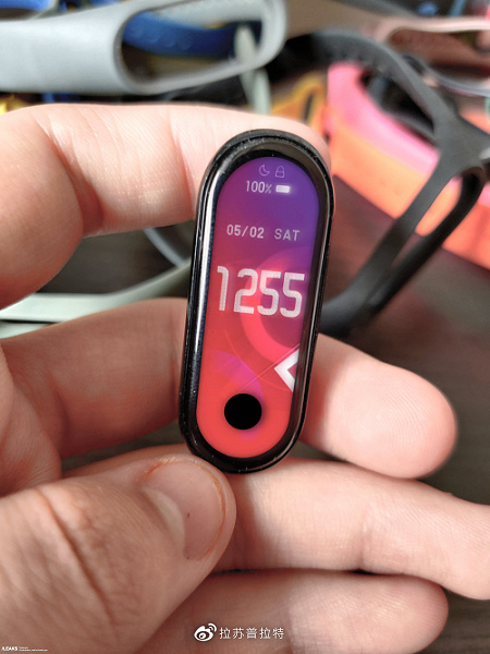Забудьте фотографии Xiaomi Mi Band 5. Это фейк