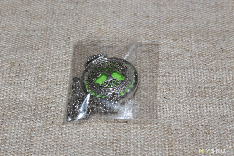 Обзор кулона-аромадиффузора