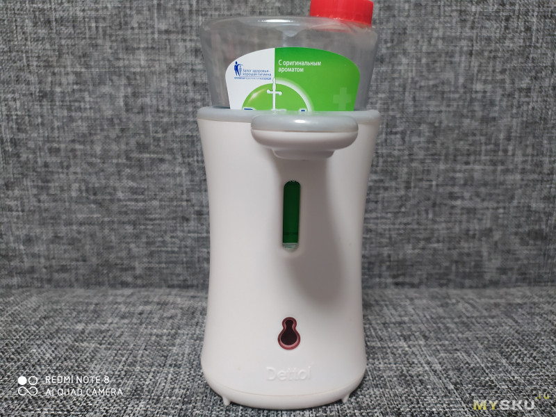 Дозатор для мыла Xiaowei от Xiaomi в сравнении с Detol
