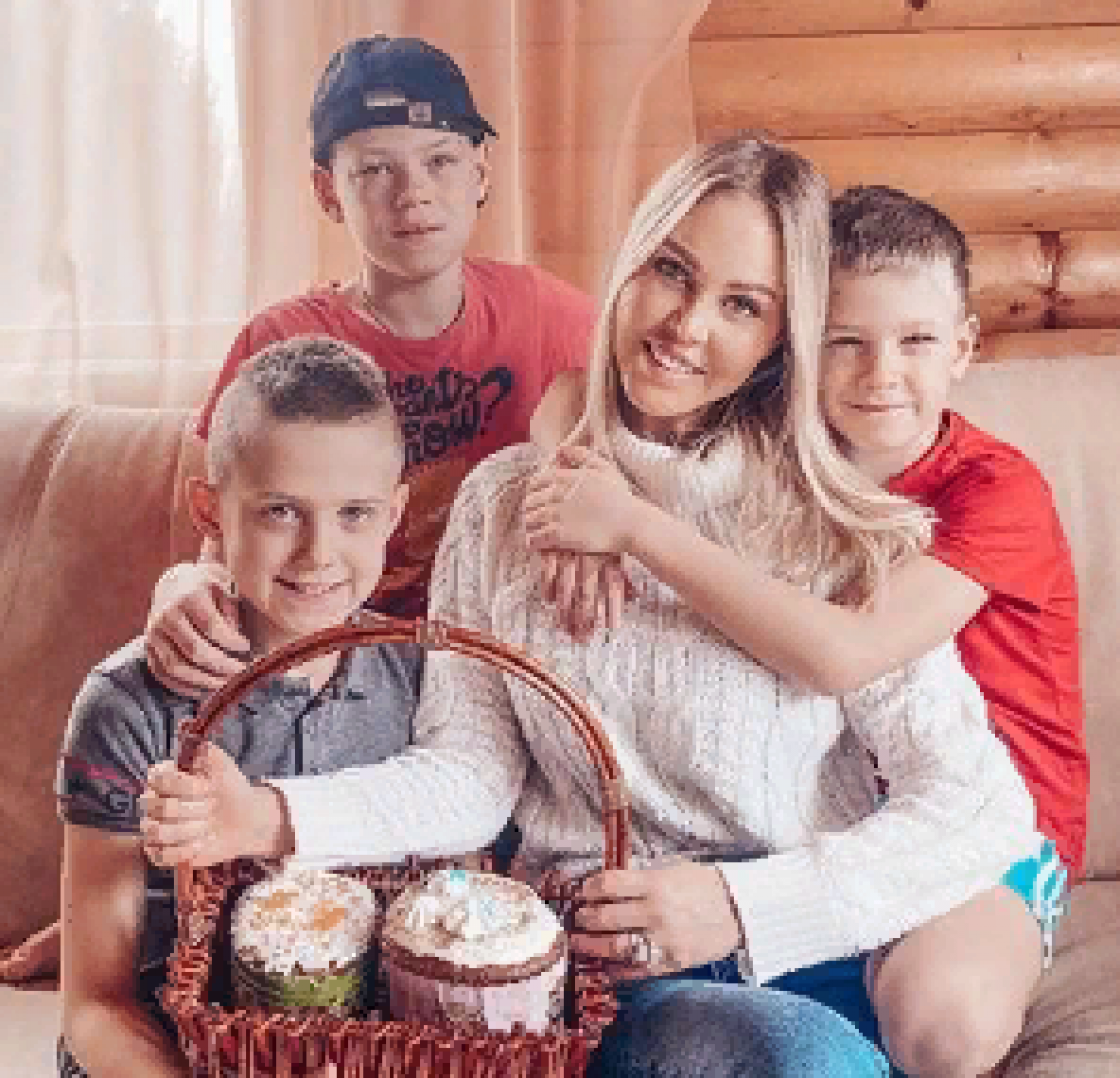 Семья футболиста Павла Погребняка лечится от коронавируса