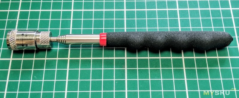 Телескопический магнитный захват, со светодиодной подсветкой.