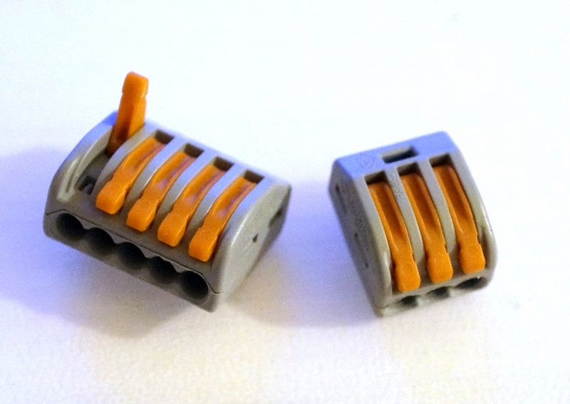 Держатели для клемм WAGO серии 222