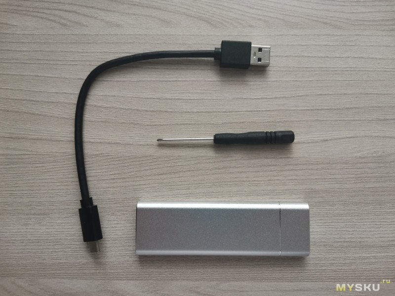 Кейс для SATA SSD - USB3.1 к M.2 NGFF SATA SSD BOX (JMS576)