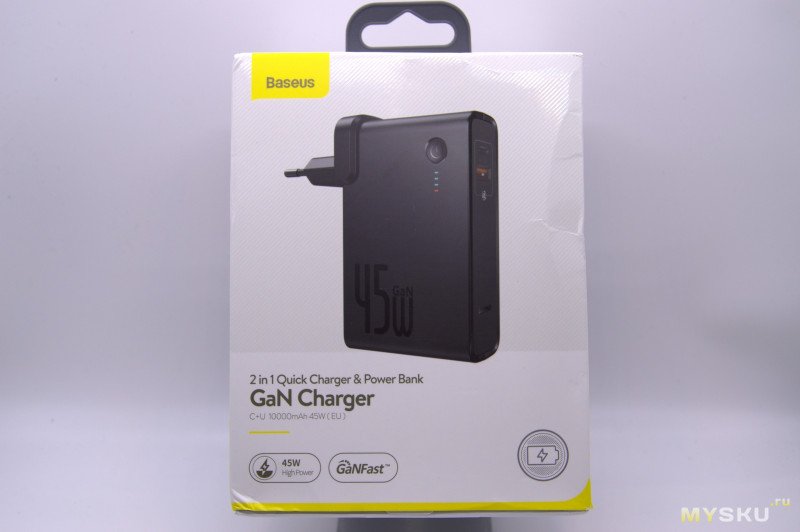 Baseus  PPNLD45UE GaN Power Bank Помесь зарядника и повербанка.