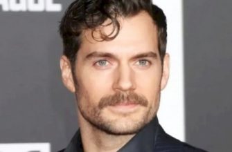 Провальный фильм с Генри Кавиллом стал хитом на Netflix