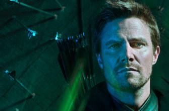 Первый кадр нового сериала звезды «Стрелы» Стивена Амелла